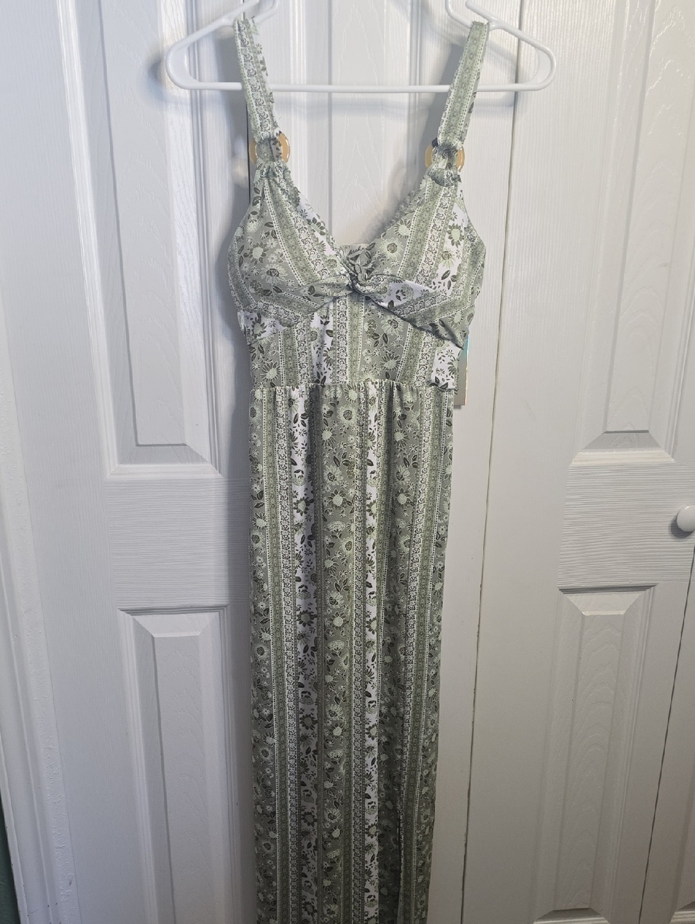 Derek Heart Sage Green Floral Maxi Dress with Adjustable Straps